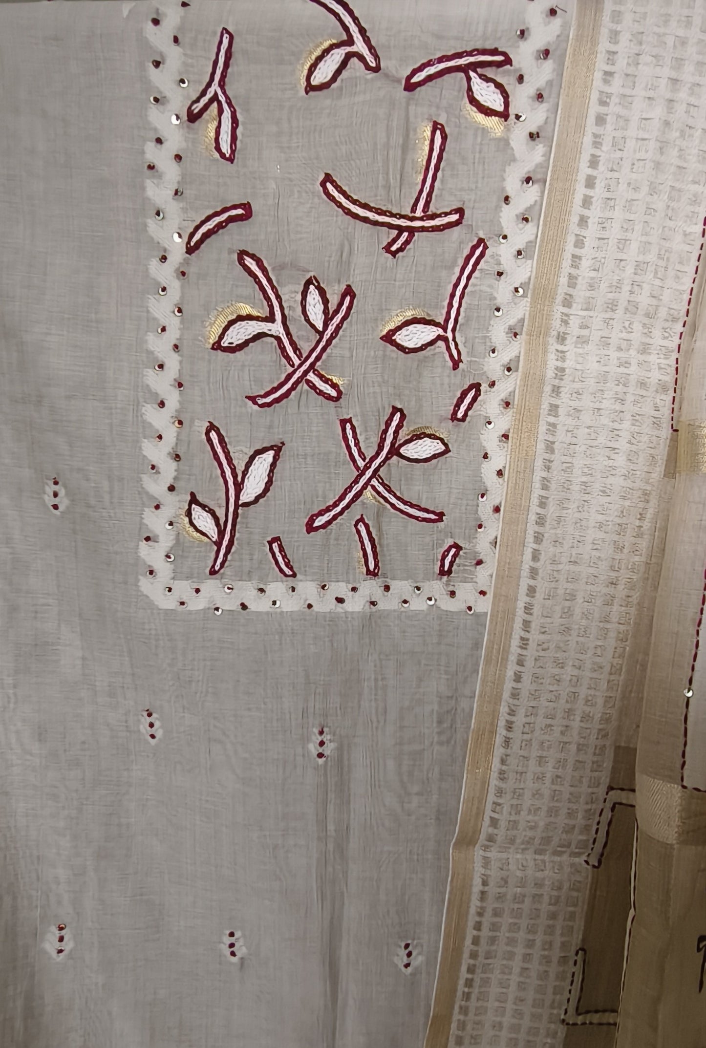 Semi Chanderi Hand Embroidered 3 piece unstiched Suit Set