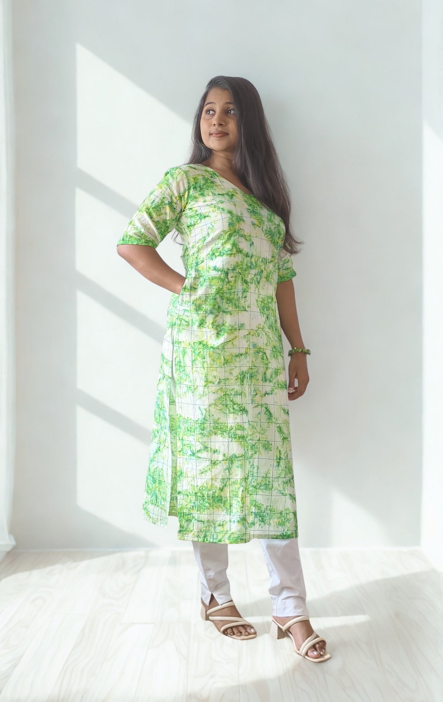 Handloom Cotton Checks Batik straight kurti